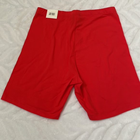 2 Pink, size M, High Waist Bike/Yoga Short.  One is Orange, and one is Eggplant. - Picture 3 of 8